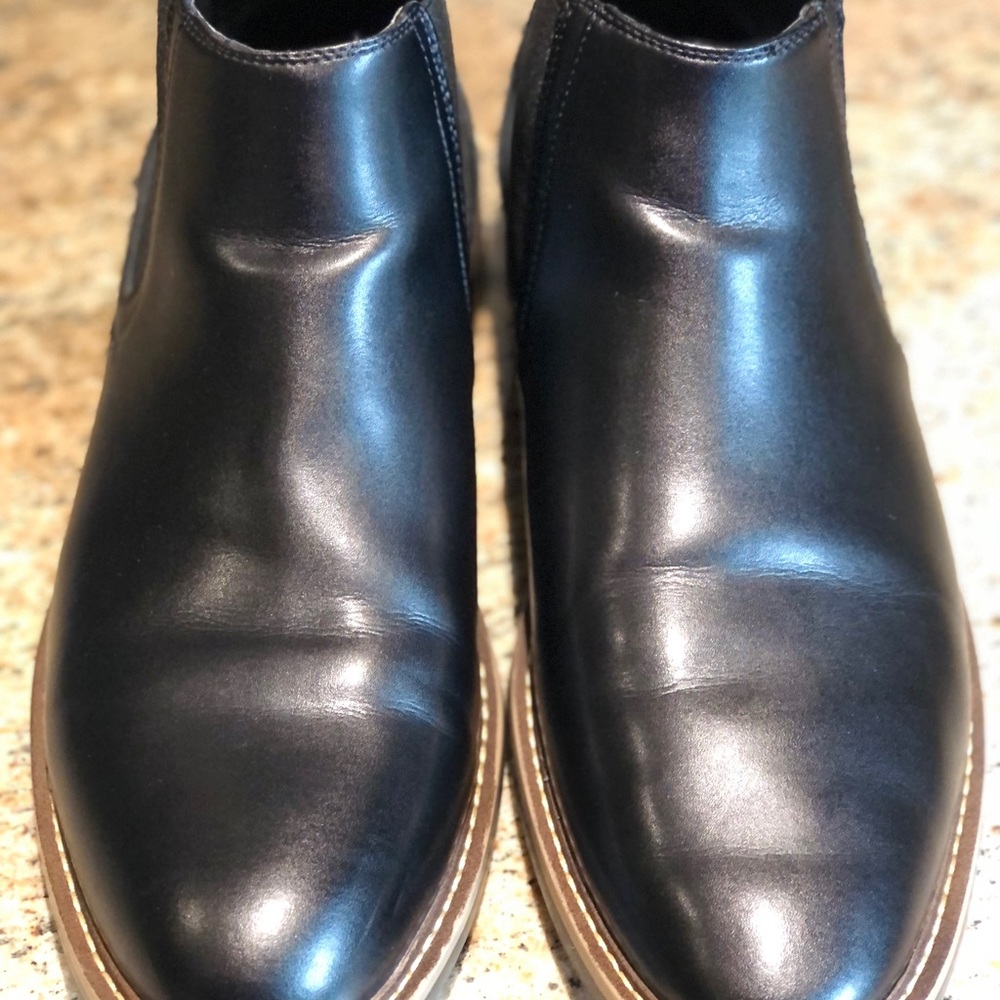 Kenneth Cole Mens Black boots size10